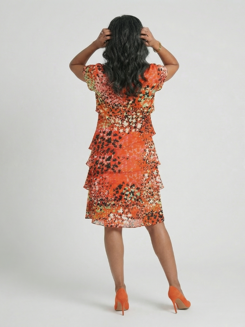 Robe longueur genou à motifs éparpillés Evania