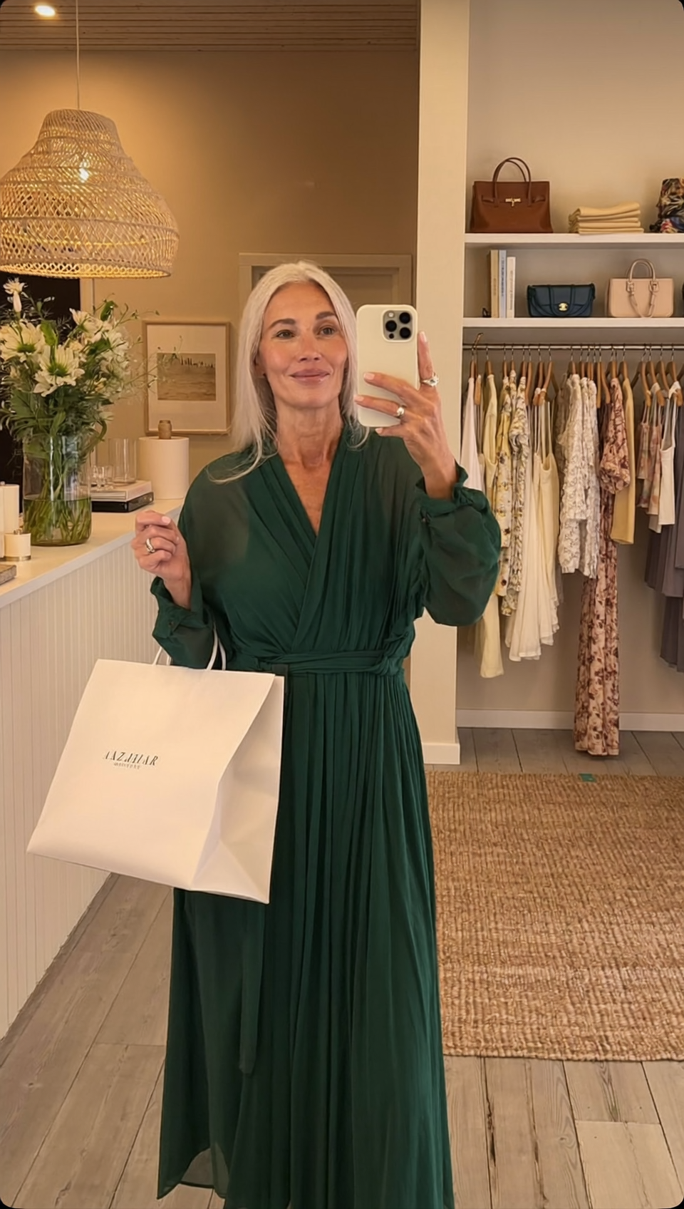<h2>Azahar Boutique</h2>